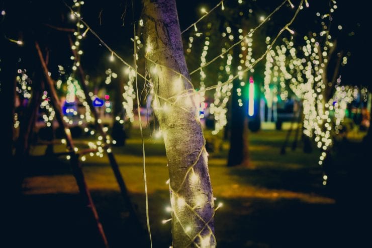 Lichterkette Garten Ideen